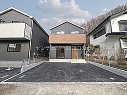 東京都八王子市元八王子町２丁目