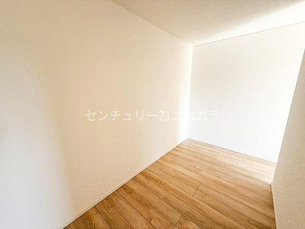 2階洋室ウォークインクローゼット