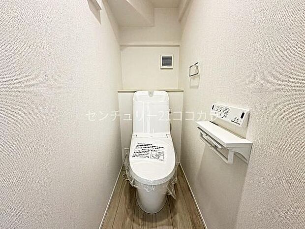 ウォシュレット機能付トイレ