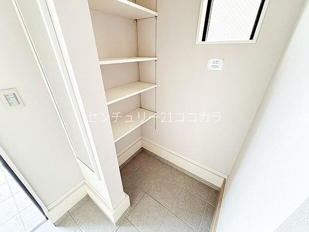 玄関、シューズクローゼット