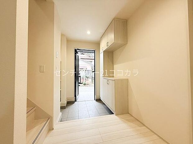 玄関、シューズボックス