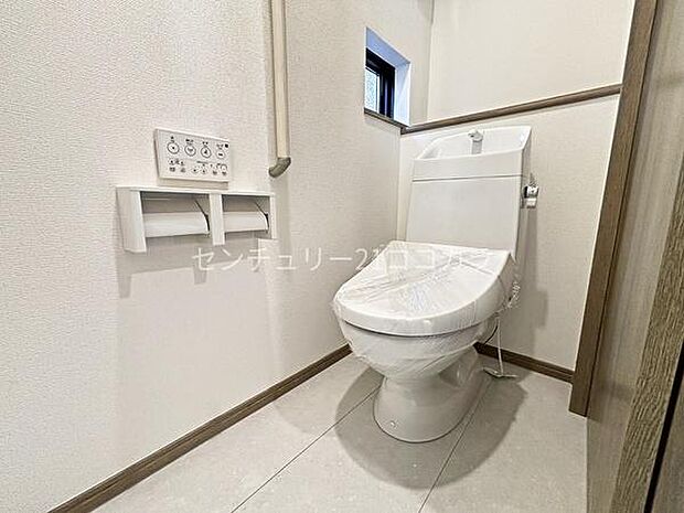 ウォシュレット機能付トイレ