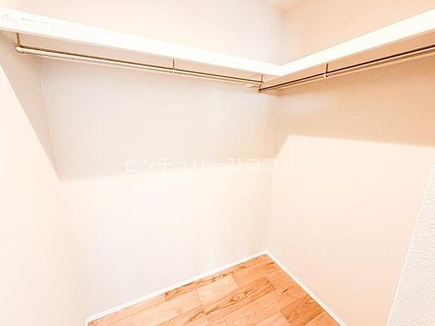 1階洋室ウォークインクローゼット