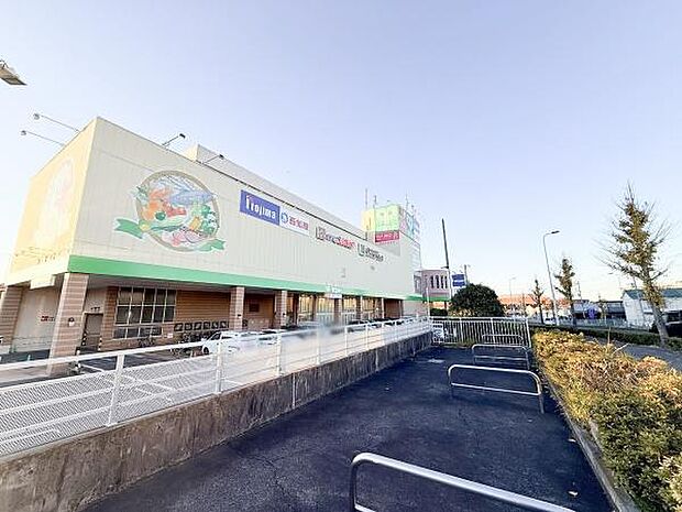 サミットストア東寺方店まで1443m