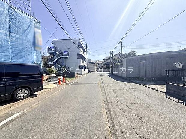 前面道路を含む現地写真