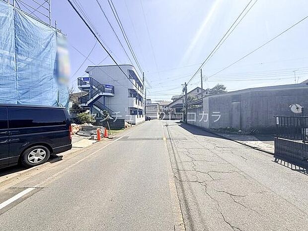 前面道路を含む現地写真