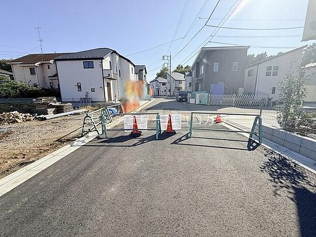 前面道路を含む現地写真　2025年10月30日撮影