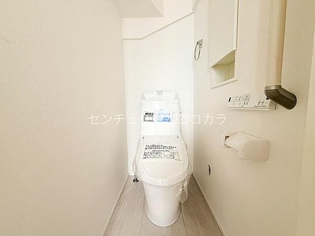 ウォシュレット機能付トイレ