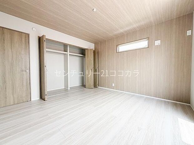 2階洋室8帖