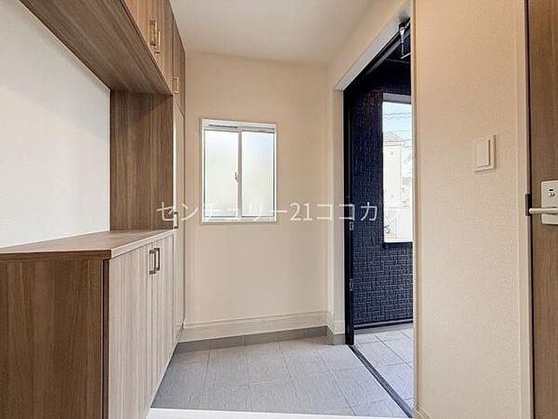 玄関、シューズボックス