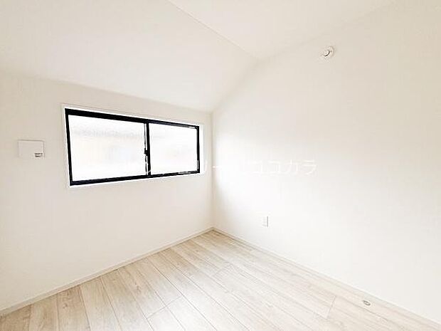 2階洋室3.7帖
