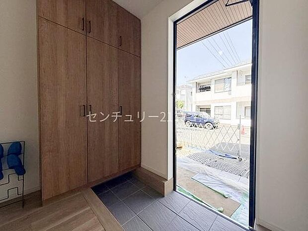 玄関、シューズボックス