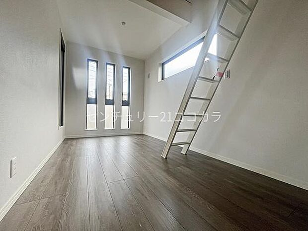 2階洋室5.6帖