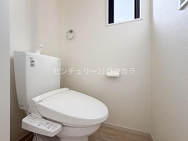 ウォシュレット機能付トイレ