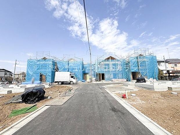 前面道路を含む現地写真