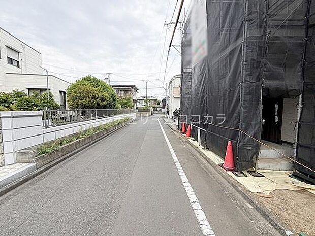 前面道路を含む現地写真