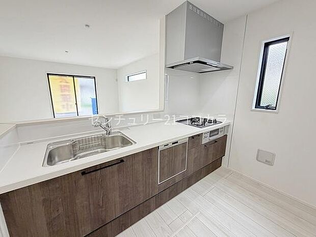 対面キッチン、食洗機付