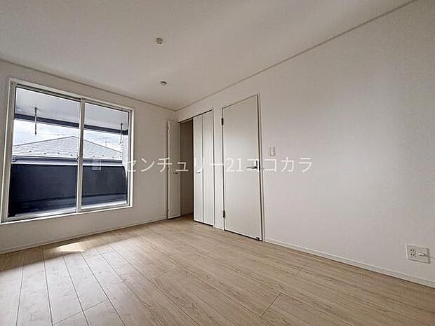 2階洋室6.7帖