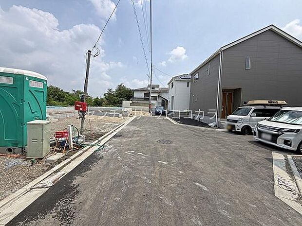 前面道路を含む現地写真