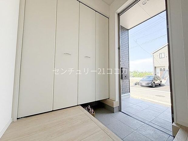 玄関、シューズボックス