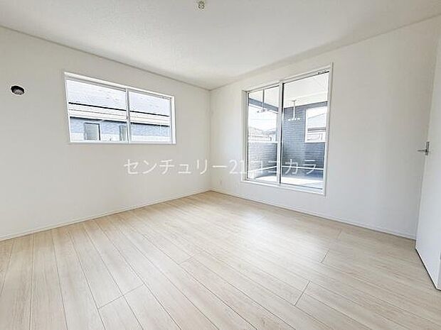 2階洋室8帖