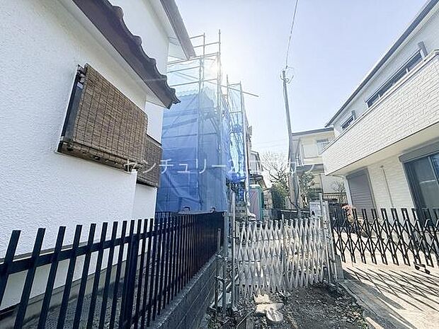 前面道路を含む現地写真