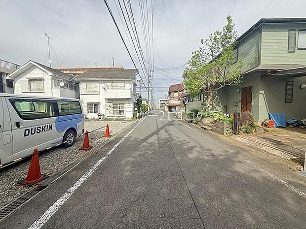 前面道路を含む現地写真
