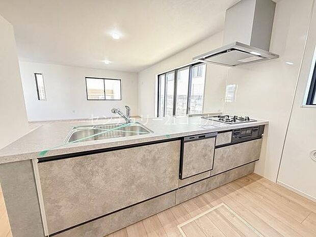 対面キッチン、食洗機付