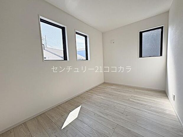 2階洋室5.8帖