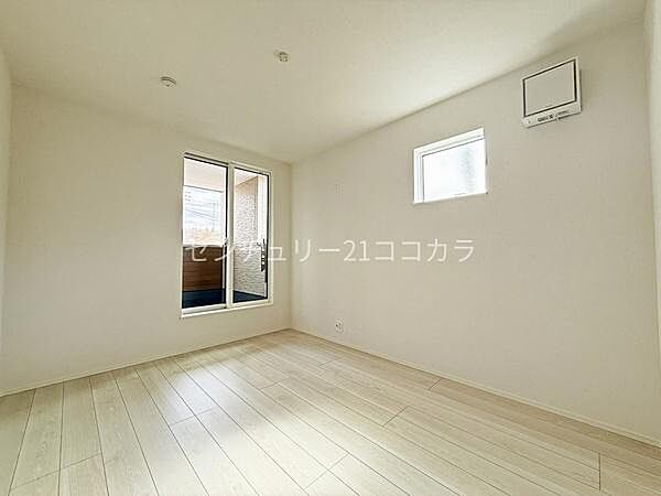 2階洋室6帖