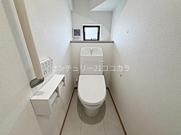 ウォシュレット機能付トイレ