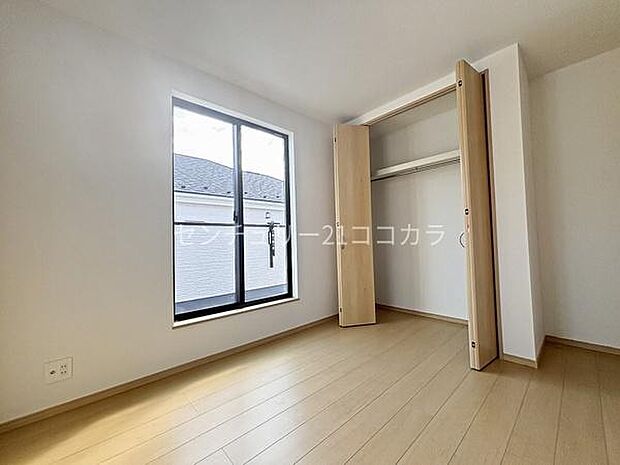 2階洋室5.25帖