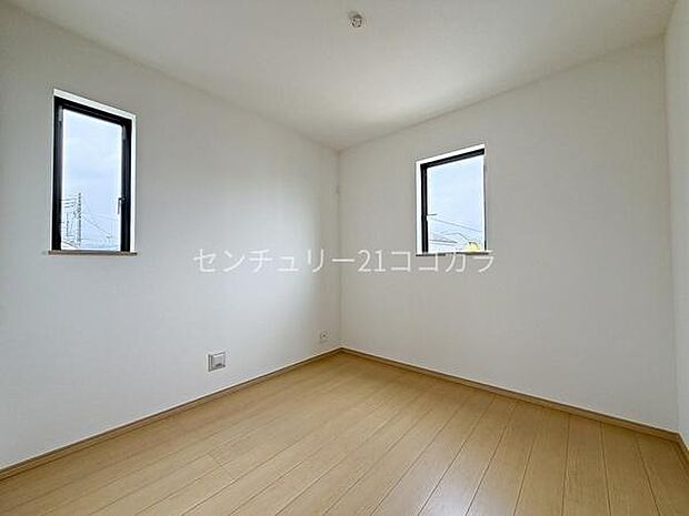 2階洋室5帖
