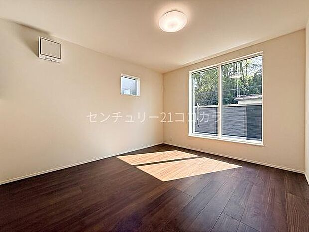 2階洋室10.5帖