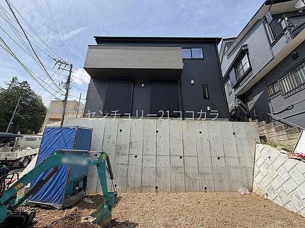 八王子市絹ケ丘の新築一戸建て