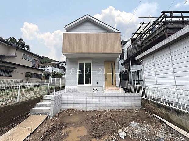 八王子市元八王子町3丁目の新築一戸建て