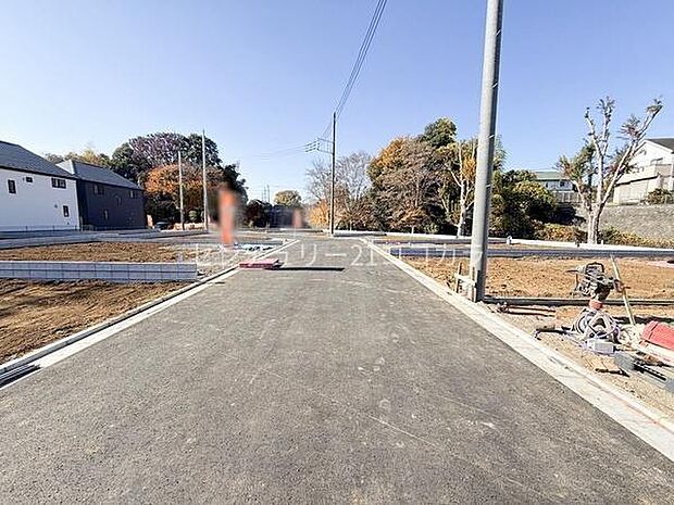 前面道路を含む現地写真 2025年12月22日撮影