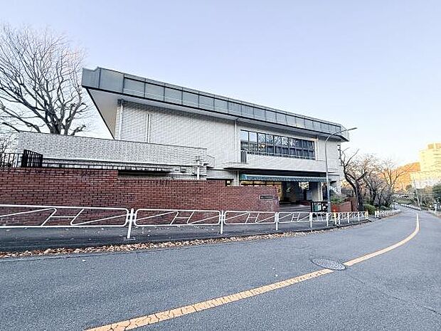 聖徳学園多摩中央幼稚園まで1596m