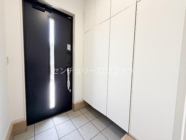 玄関、シューズボックス