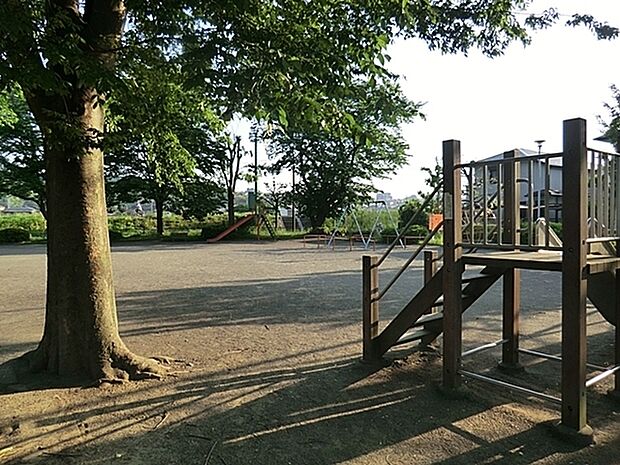 さいかちぜき公園まで783m