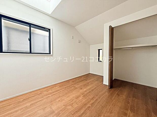 2階洋室5.3帖