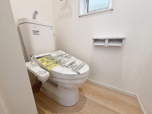 ウォシュレット機能付トイレ