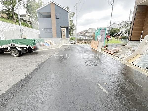 前面道路を含む現地写真