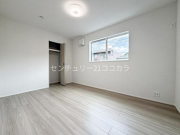 2階洋室6.4帖