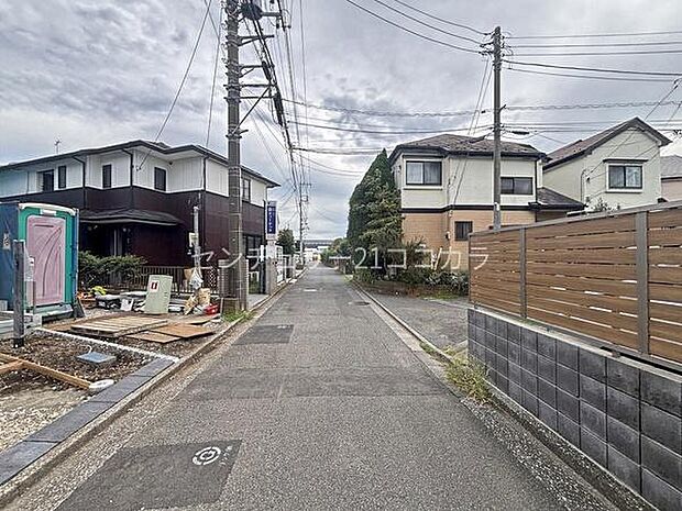 前面道路を含む現地写真