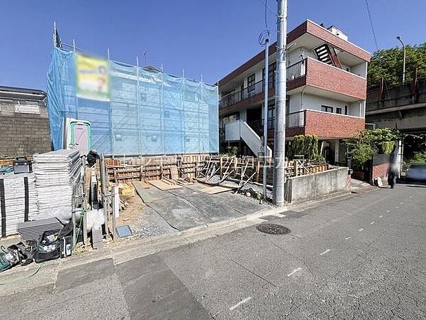日野市大阪上の新築一戸建て・全3棟　外観