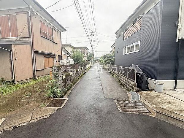 前面道路を含む現地写真