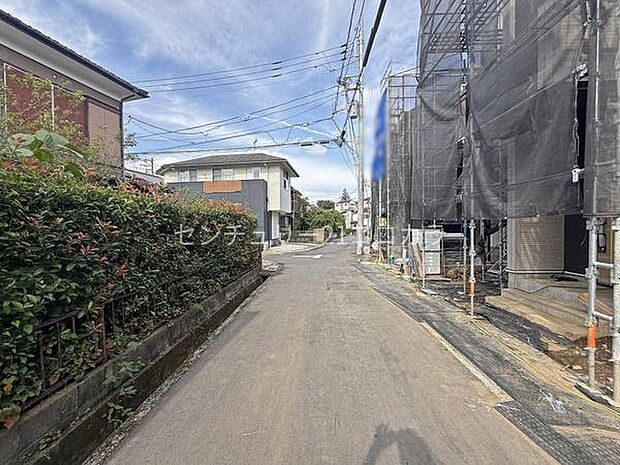 前面道路を含む現地写真