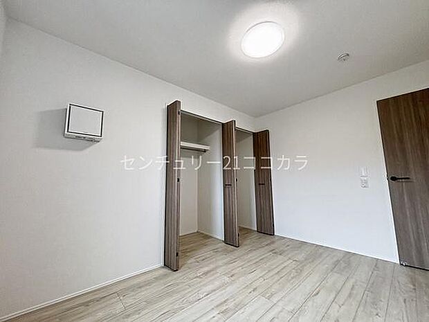 2階洋室6帖