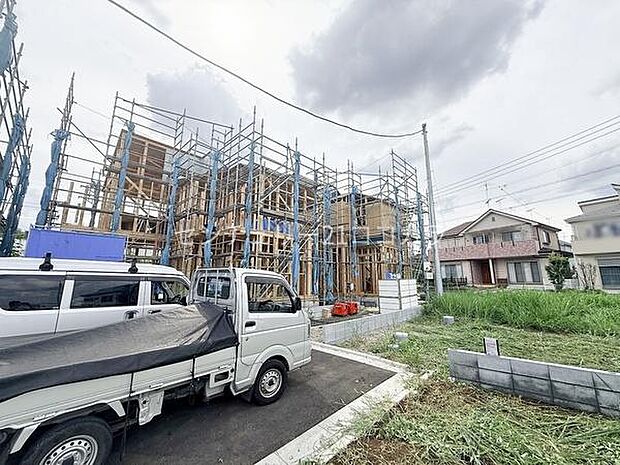 前面道路を含む現地写真